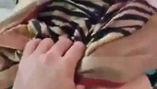 Desi kız kahrolası ile mahalle adam mms