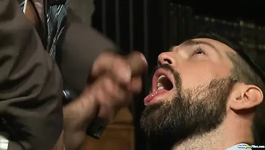 Birlikte taze döl dökülüyor