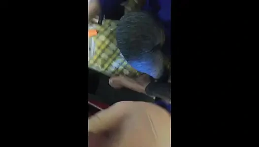 Buruşuk taban seksi ayak fetişi derlemesi