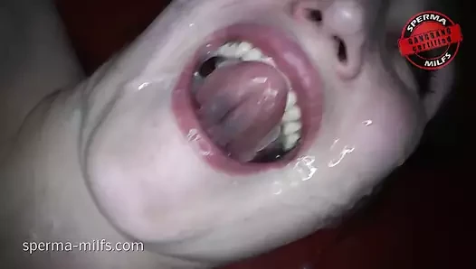 Sınırsız boşalma orta yaşlı seksi kadın Julia için boşalma festivali - 30718