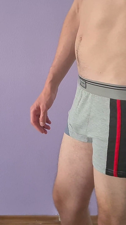 HOT BOXERS SHOW - Boxerlarımı deniyorum, kendime dokunuyorum ve kıllı sikimi yakından gösteriyorum 4K | Clip 3