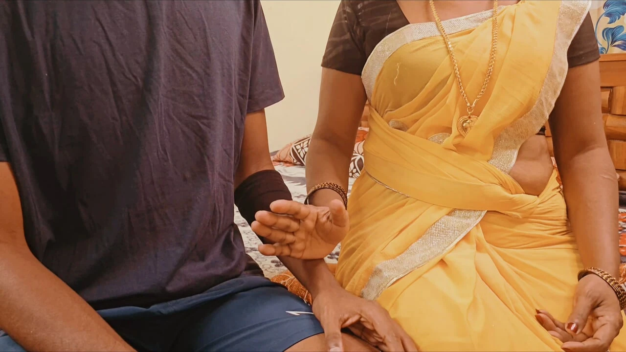 Tamil amma 19 vayasu paiyan kuda podura videosu