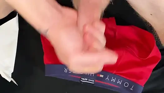 Erkek arkadaşımın külotlarına boşal