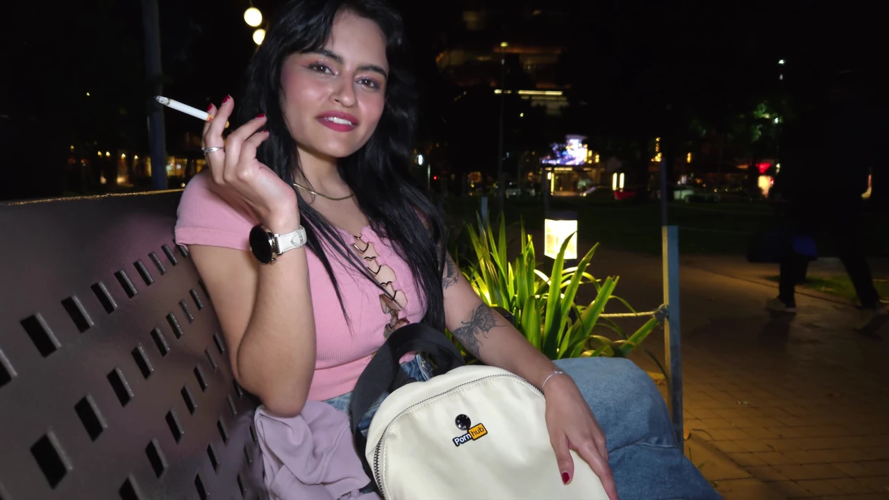 Amateur Public Pickup: Latina Fan with Pornhub Backpack Gives Deepthroat Blowjob & Gets Raw Creampie