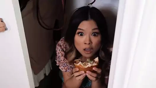 Brazzers - burger amcık