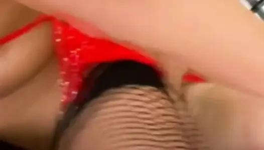 Fransalı hatun sikişiyor