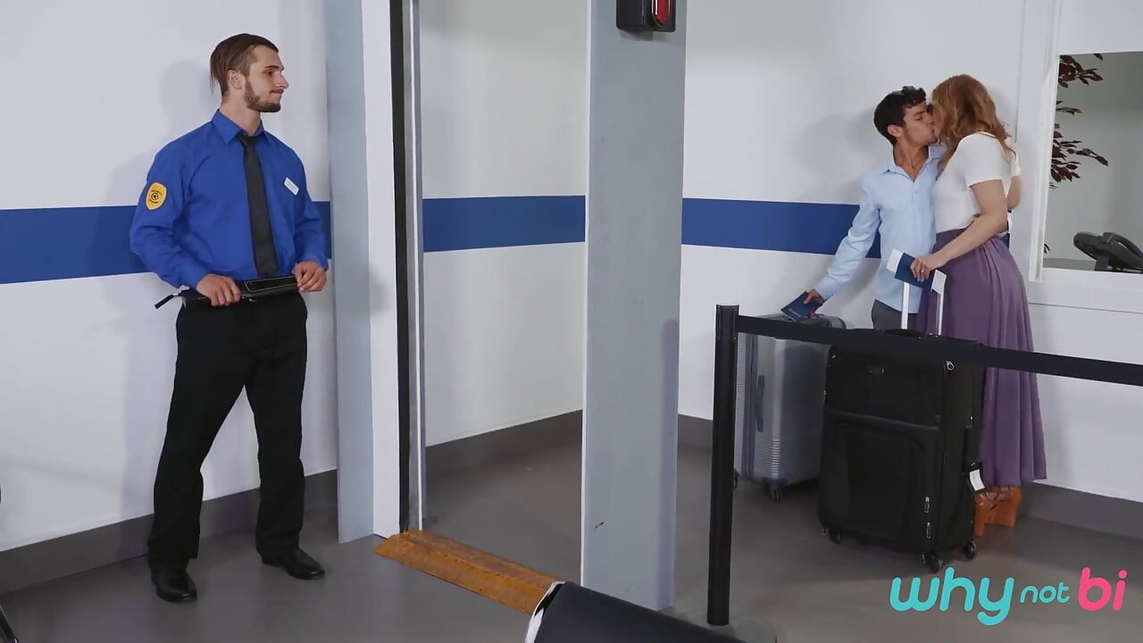 Whynotbi- - pantolonlarında ne var