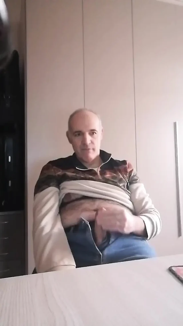 Her gün iyi bir alışkan olarak mastürbasyon yapmaya başla
