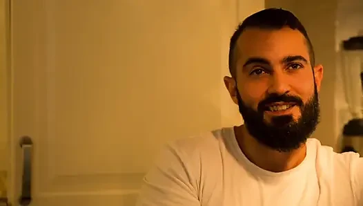 Askılı adam eylemi