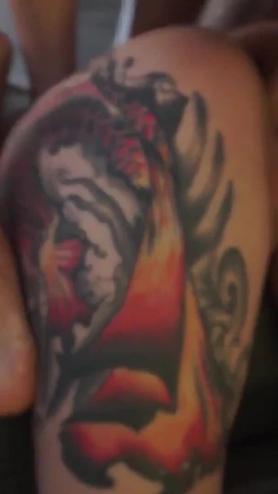 Волнующий момент из "Я кончаю на великолепные груди моей одноклассницы"