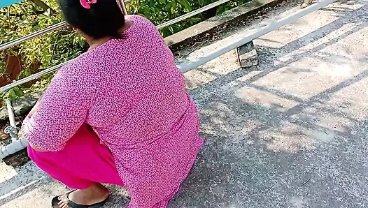 Güzel seksi yenge, çok ateşli seks, desi edepsiz konuşma