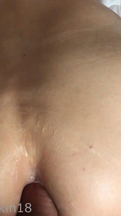 Şok edici!!! Genç gay erkeklerin ateşli sikişinden ne kadar sperm ve ne kadar çığlık çıktığına bakın. | Bölüm 2