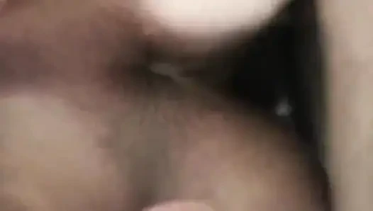 Üvey annemin şişman amını bacakları açık sikiyorum