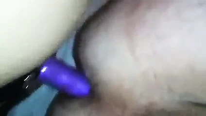 Kız arkadaşım götümü sikiyor