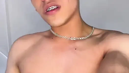 Maske Takın ve Yüzüme Oturun