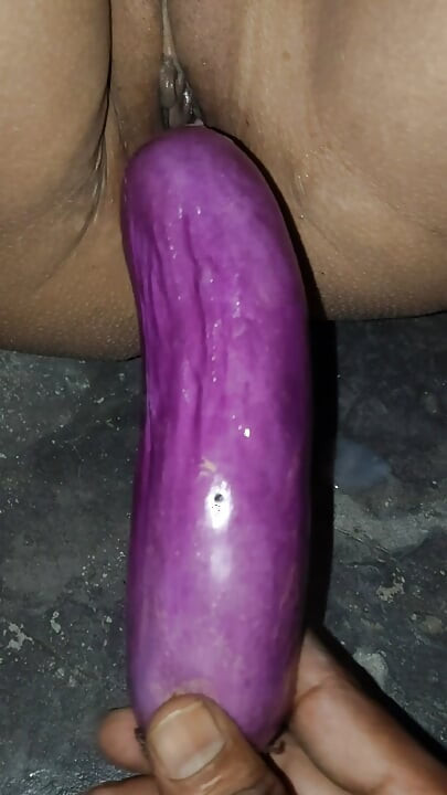 My stepbrother saw me putting eggplant, then he put his thick cock in my pussy.