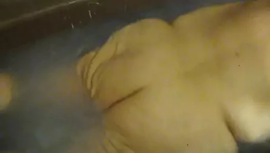 küvette eşek kıpırdatmak