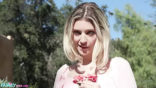 Maria Anjel bahçe için üvey babasının dölünü alıyor