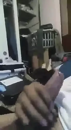 Yaşlı kadınlar istiyor