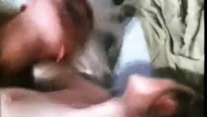 Feuchte Spalten - blaue Bohnen