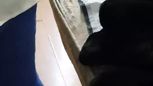 adım anne adım oğlu tarafından kot tarafından becerdin pembe giysiler içinde adım anne