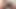 İki sürtük orta yaşlı seksi kadın temizlikçileri sikmek için baştan çıkarıyor