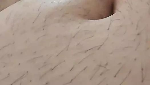 Üvey anne ağzına boşalan en iyi sakso üvey oğlunun yarağını emiyor