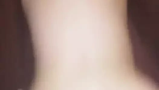 50 yaşındaki adam 21 yaşındaki kızı göt deliğinden sikiyor