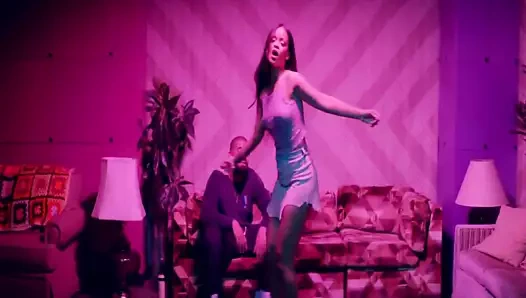 Rihanna - iş (porno müzik videosu)