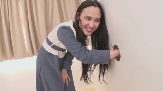 Alice Hernandez ilk cilt 92 çeyrek latin güzellik burada öğrendiği seksi aramak için Japonya'ya dönüyor