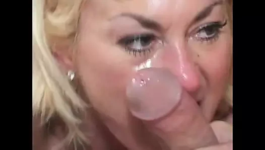 Orta yaşlı seksi kadın seks geçit töreni - bölüm 2