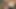 Sarışın azgın orta yaşlı seksi kadın iki karşı konulmaz lezbiyenin öpüşünü ve okşanışını izlerken mastürbasyon yapıyor