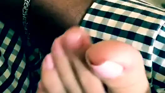 şu ayak parmaklarına bak