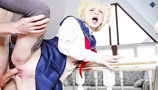 Himiko toga yarak ve amcığın içine boşalmayı seviyor