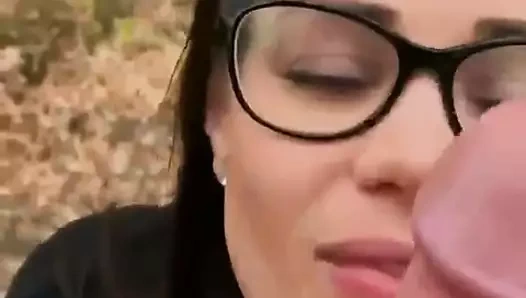 oral seks içinde park