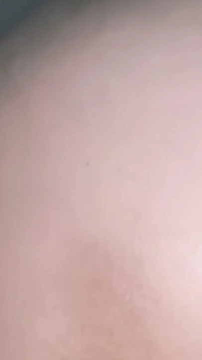 Pemandangan terbaik dari memek krim yang luar biasa dari dekat ke dalam memek | Klip 2