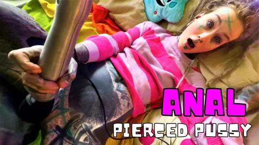 Bakış açısı yeni amcık piercinglerimi keşfediyorum - piercing ve zevkle yolculuğum