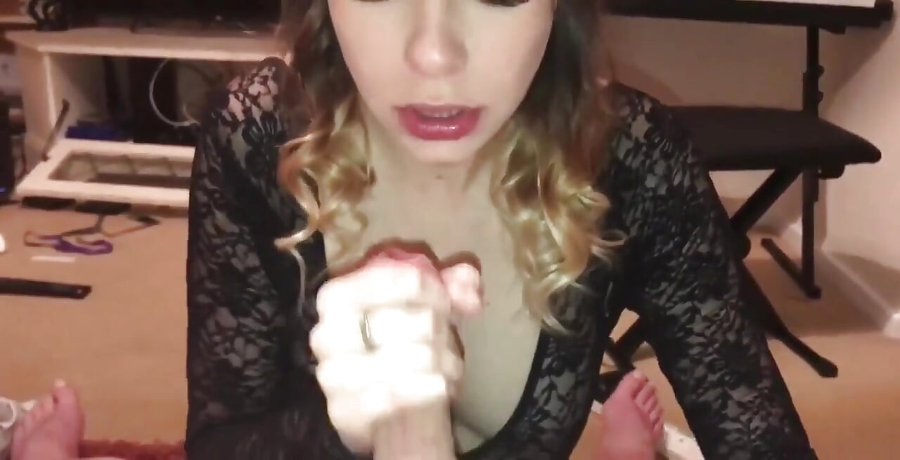Bu bizi bu porno şeyinde oldukça iyi olabileceğimize ikna eden video! 5 boşalma bakış açısı. Hepsi yutulmuş.