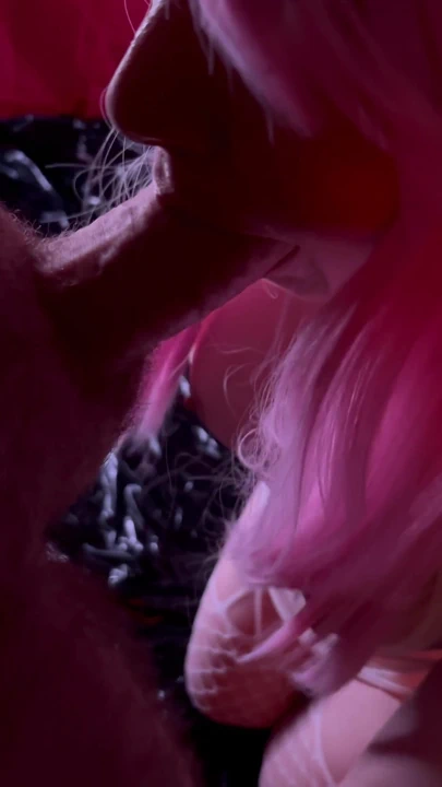 Sürtük kız arkadaşa pis işiyor ve boşalıyor | Klip 2