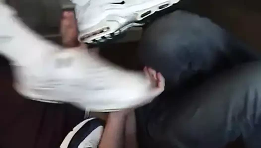 Oporto 01'de ayaklar altına alındım ve baltalandım