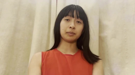 Üvey anneyi ağzına alıyor