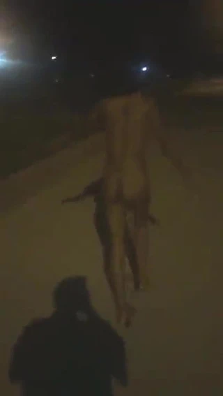 Gece çıplak gezmek