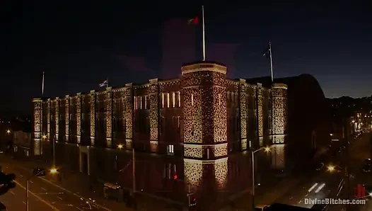 Sahibe Lorelei Lee'nin külota tapma bakış açısı bonusu!