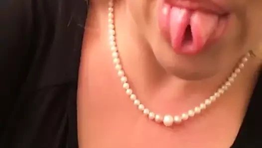 Büyük siyah çük emmeye hazır