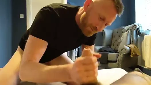 iki seksi kesilmemiş musluklar