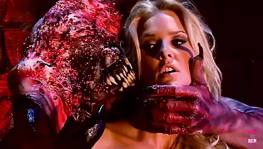 Sigara içen ateşli sarışının beyni domaltılarak ve misyoner pozisyonunda sikiliyor