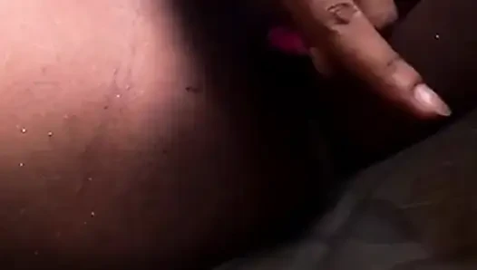 Üvey kız kardeşim xmas gününde anal ve amcığıyla ne yapıyor