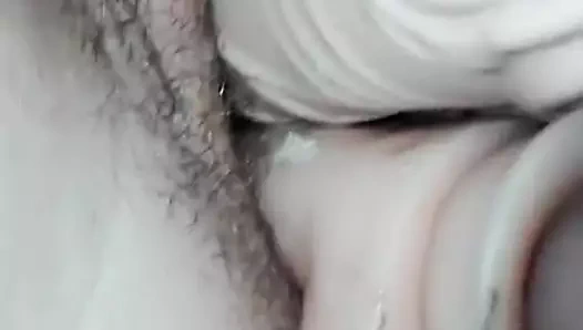 2 seks oyuncak içinde ona kedi