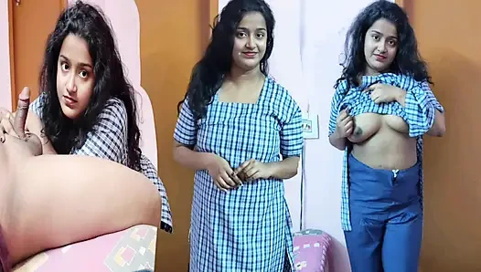 Hintli üvey kız kardeş yetişkinlerin kapalı bir odada ne yapacağını merak ediyor ve çok eğleniyor