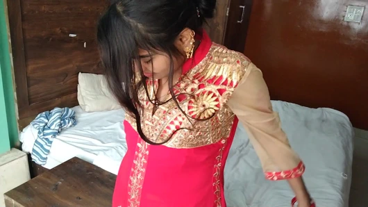 Yoga sikhaanee ke liyee bhaabhi ko oltaa karke doggy style me blowjob karke muh me lund daalkar chod diyaa